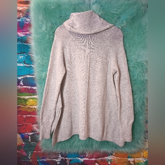 Kaisely Gray Cowl Neck Long Sleeve High Low Sweater Size M - Picture 9 of 13